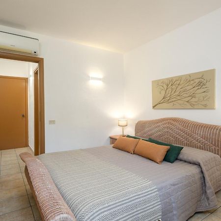 Hotel Moderno Olbia Exterior photo